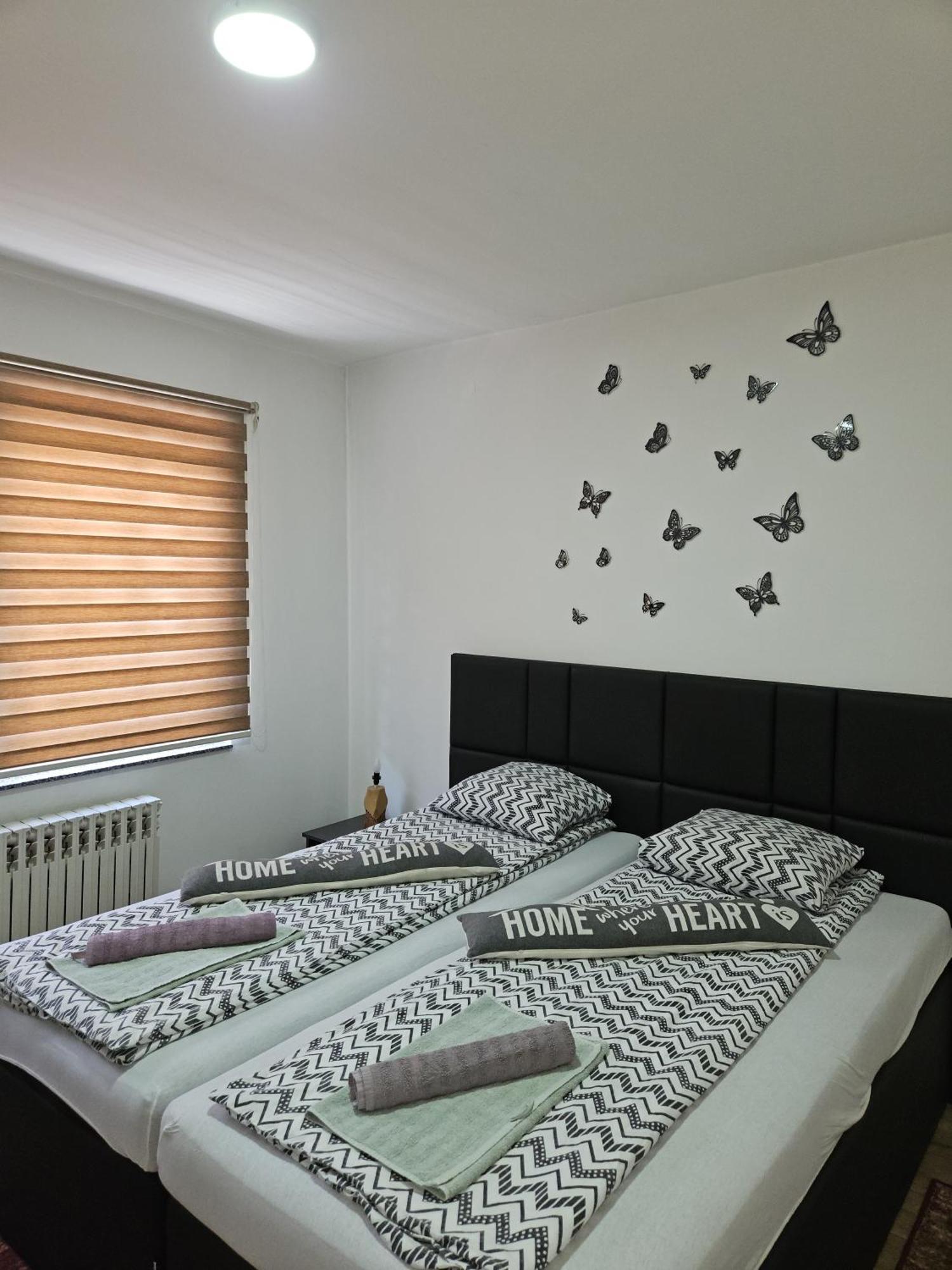 Apartments Arna Visoko Exterior photo